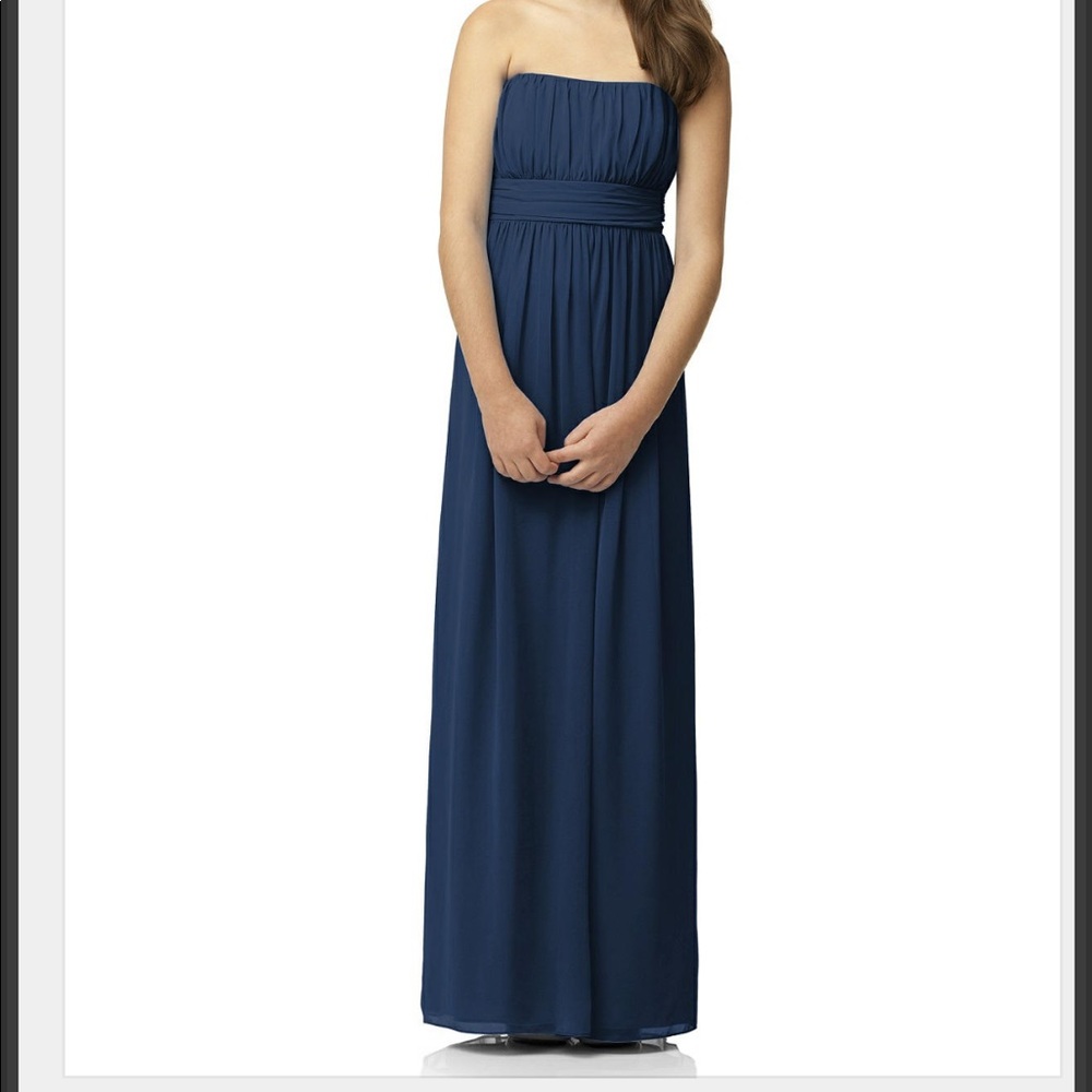 NWOT: Junior Bridesmaid Dress